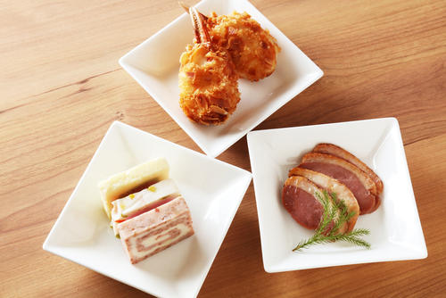 12 19 夕食「エビフライ・カニクリームコロッケ・ひじき・お吸い物」 : 今日の献立