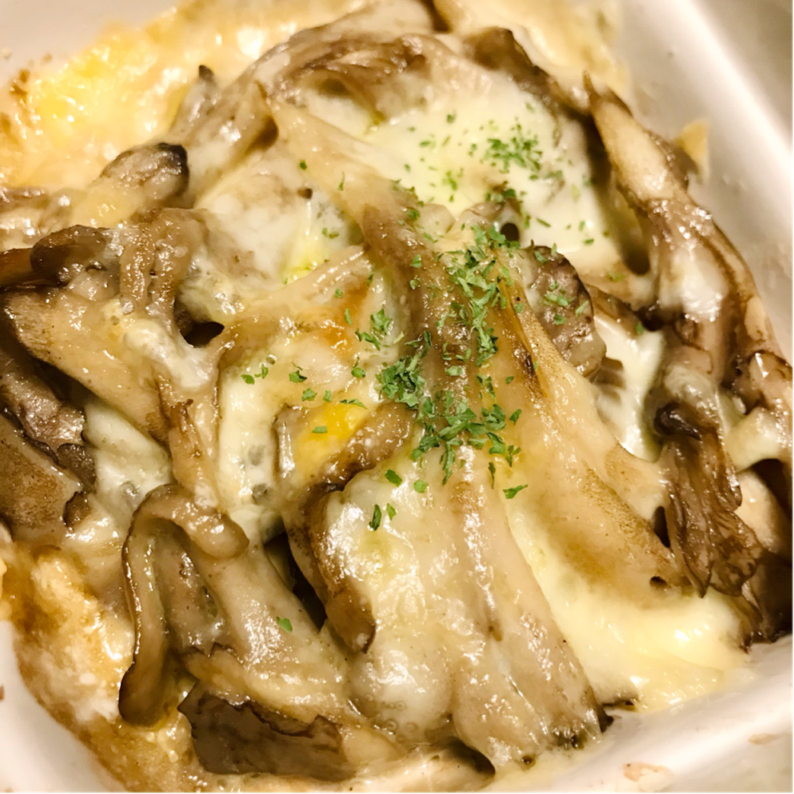 舞茸レシピ フライパンで焼くだけ！！カリカリチーズと香ばしい舞茸がごちそう！！舞茸のカリカリチーズ焼きの作り方 - YouTube