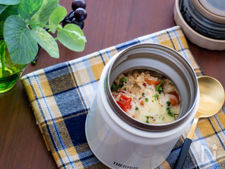 1月27日発売 オートミールをお弁当として出先でも楽しめるレシピ本「オートミールでスープジャー弁当」が発売。株式会社ワン・パブリッシングのプレスリリース