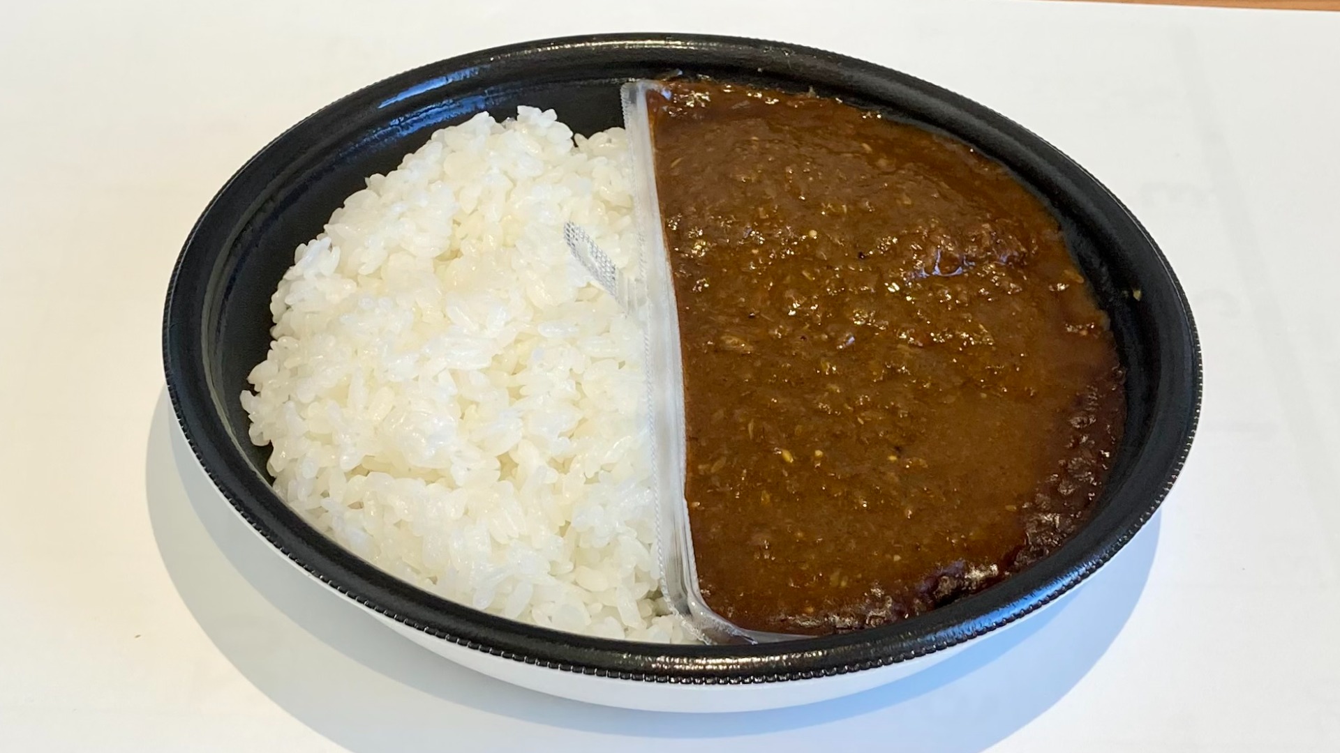 行列は覚悟、開店前から並ぶしかない！』by びあんかぐるめレポ♡♡ : トマト - 荻窪 カレー食べログ