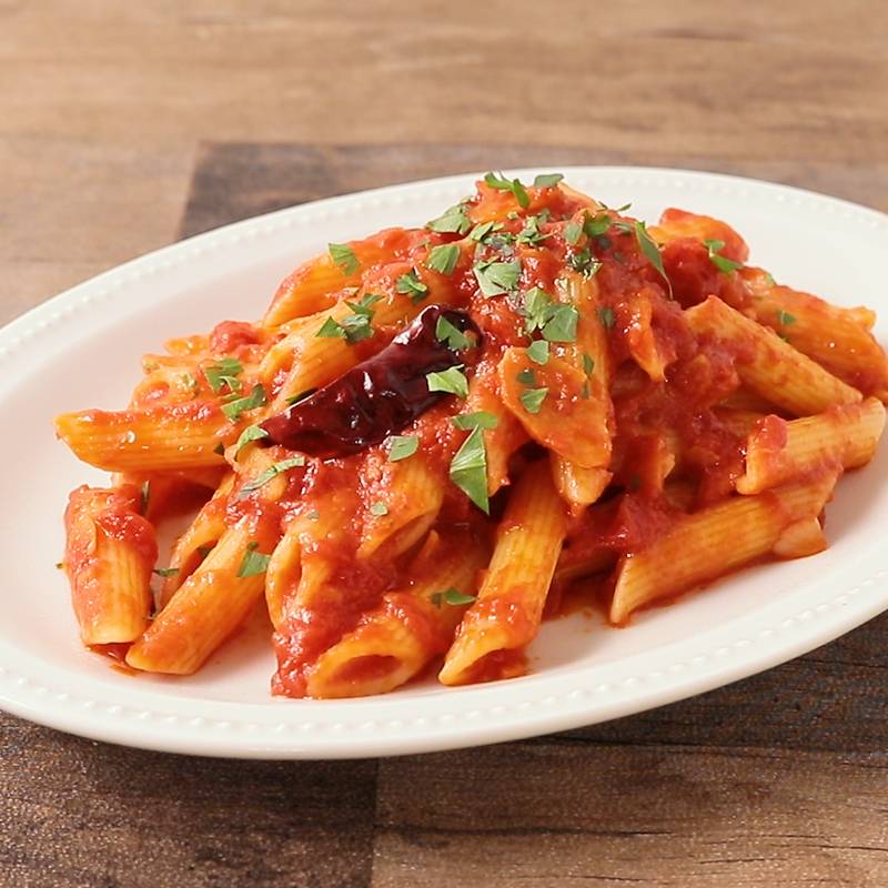 ペンネ のおすすめレシピ！アラビアータやクリームソースもクラシル