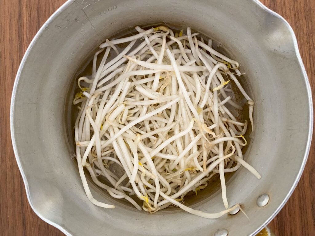 絶妙なシャキシャキ感！もやしのゆで時間＆ゆで方のコツ レシピ付- macaroni