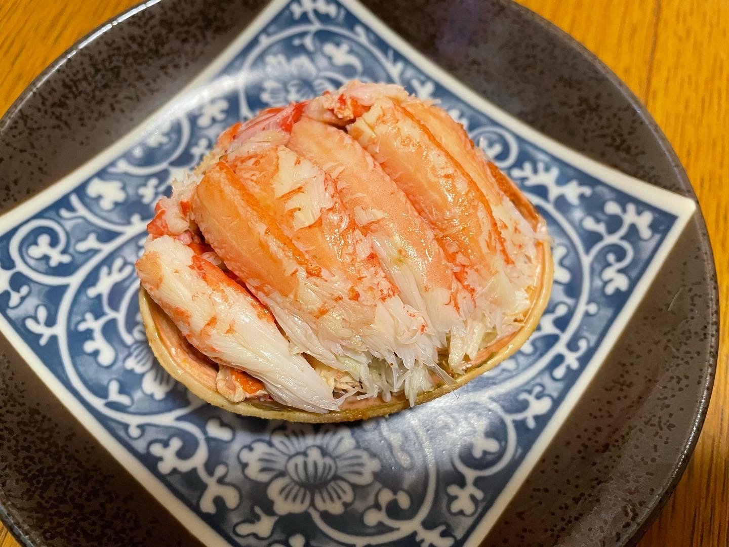 希少な“かに面”に出会えるかも！湯気までおいしい、金沢おでんの名店「赤玉」ことりっぷ