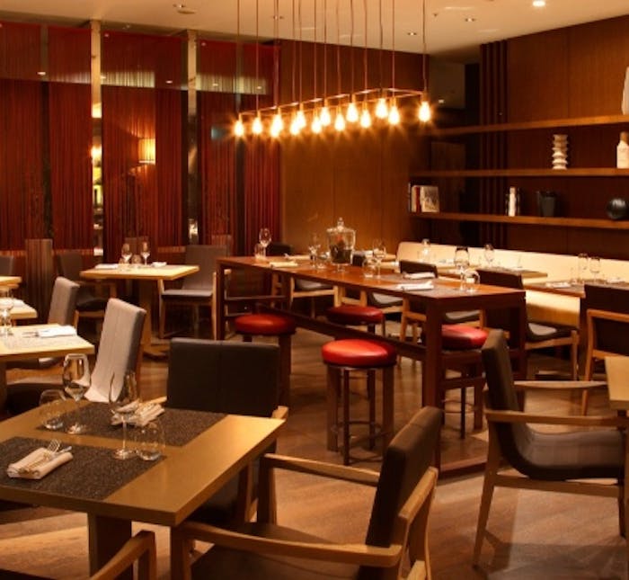 旧新橋停車場 鉄道歴史展示室周辺の非日常空間でおすすめレストラン - 一休.comレストラン