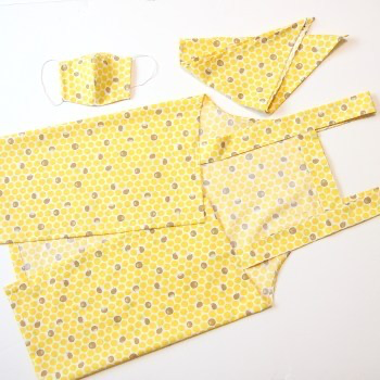 型紙なしで作る 子ども用かぶりエプロンの作り方80～140㎝ 着用簡単