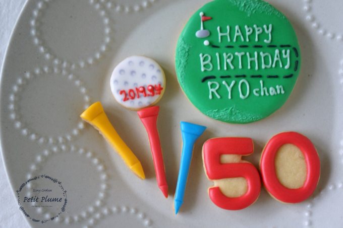 ゴルフセット⛳アイシングクッキー ⭕アイシングクッキーのオーダーについて 👉ホーム左上のピン留め投稿アイシングクッキーのオーダーについてをご確認の上、DMにて お問い合わせください。 ⭕アイシングクッキーの定番品販売について ・販売サイト minne にて