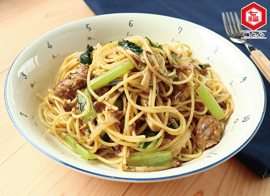 シーフードの和風パスタ