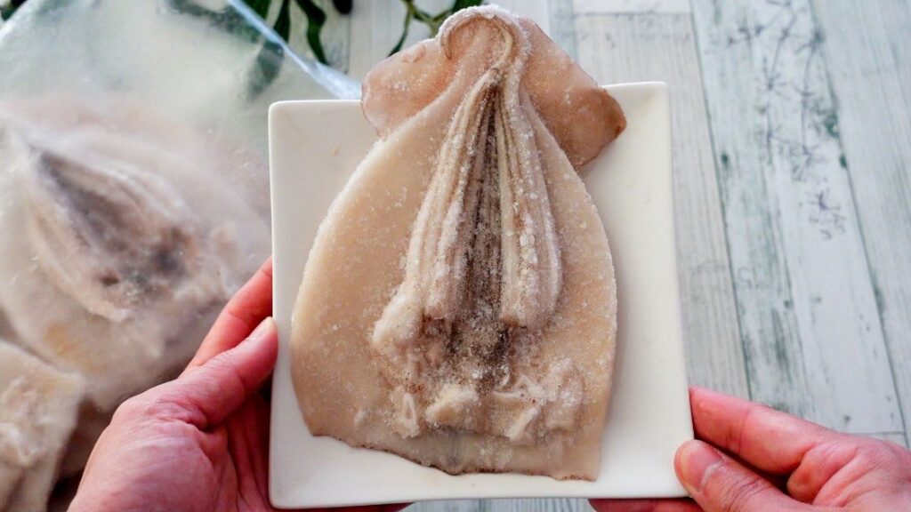 コストコ冷凍イカとキャベツのバターしょうゆ炒め