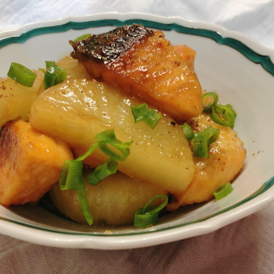 マンガ飯をつくる 11〜鮭大根「鬼滅の刃」なみなみさん