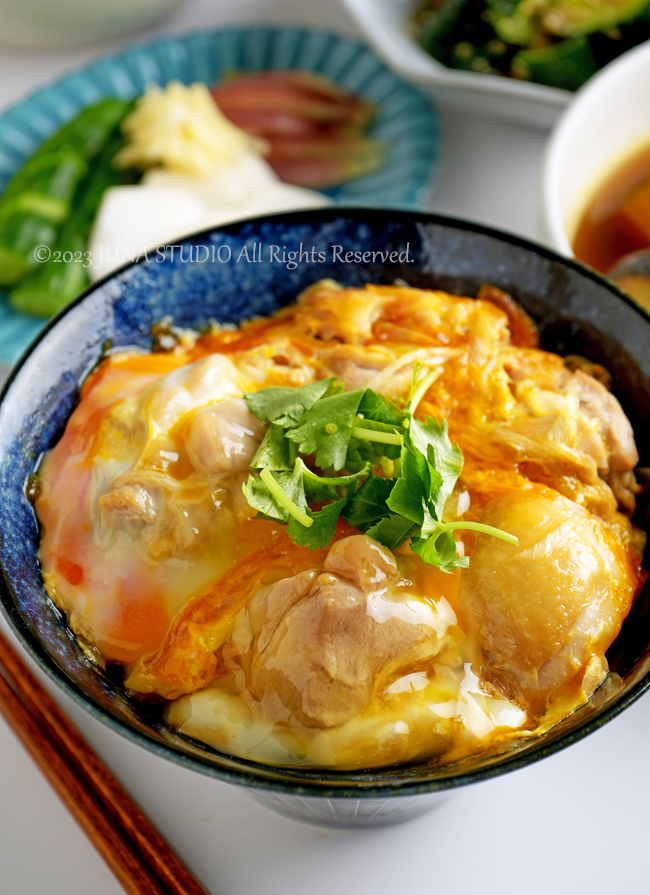 親子丼：うどんスープの素レシピ：寿がきやオリジナルレシピ集：寿がきや食品株式会社