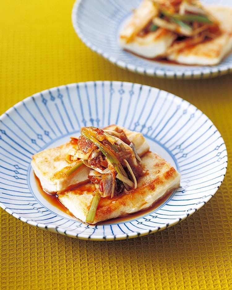 焼き豆腐と厚揚げの夫婦炊き