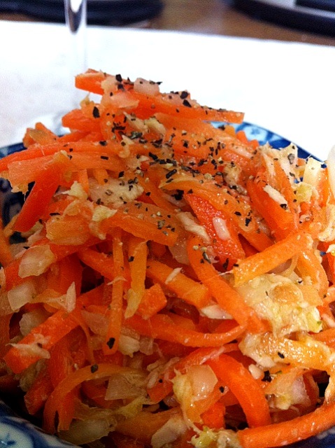 にんじんの型抜き～弁当用冷凍～