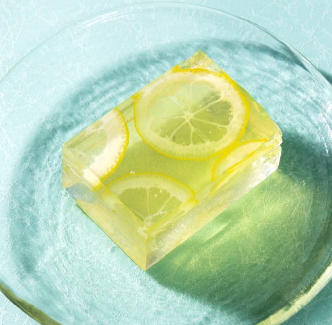 桜鏡🌸春ぽっいの寒天ゼリーが作りました 明日はひな祭りだー🎎和菓子和菓子職人和菓子屋和菓子作り和菓子好きな人と繋がりたい和菓子好き桜お花見春ひな祭り寒天寒天レシピぷるぷる透明感ゼリー桜ゼリー桜鏡wagashi화과자