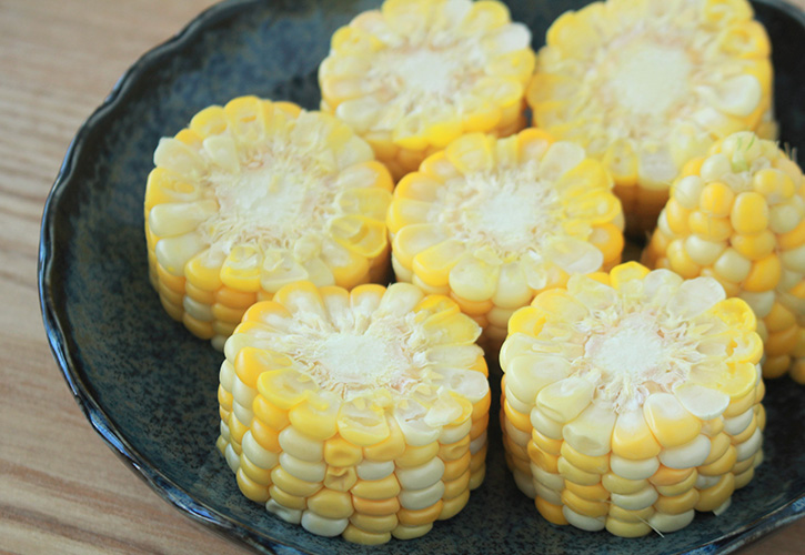 とうもろこしの冷凍保存と失敗しない解凍のコツ、活用レシピも紹介生活知恵袋