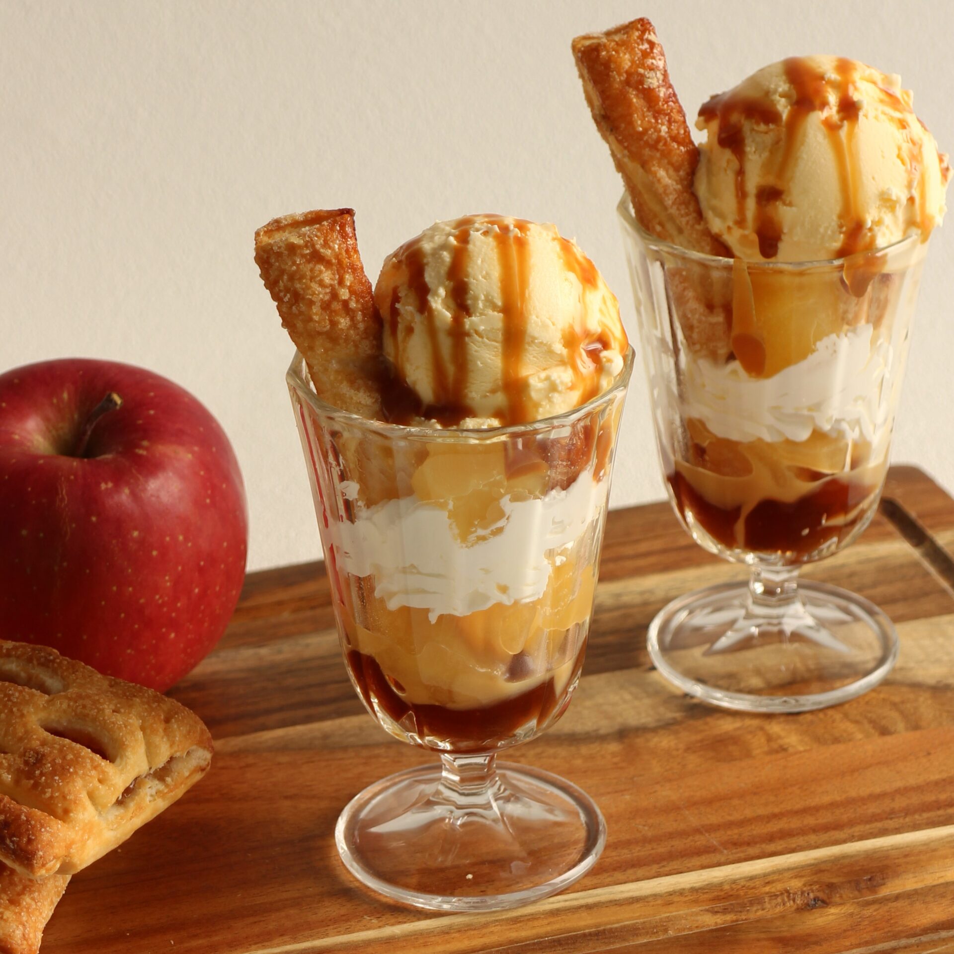 りんごの季節★キャラメルアップルパイ