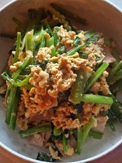 簡単！豚肉・小松菜・舞茸のオイスター炒め