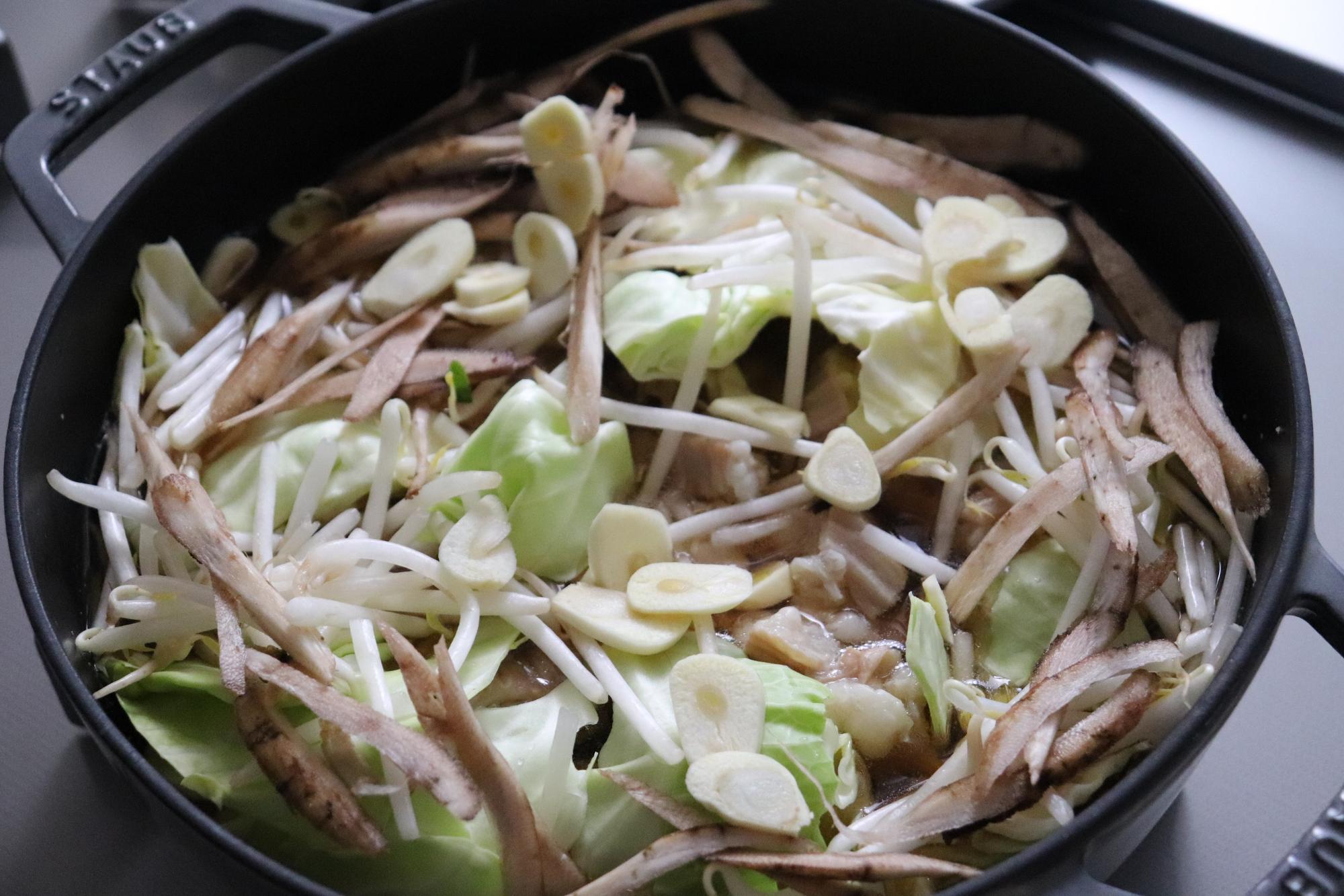 博多人が教える絶品もつ鍋！白だしで簡単に作れる秘密のレシピ rii- エキスパート - Yahoo!ニュース