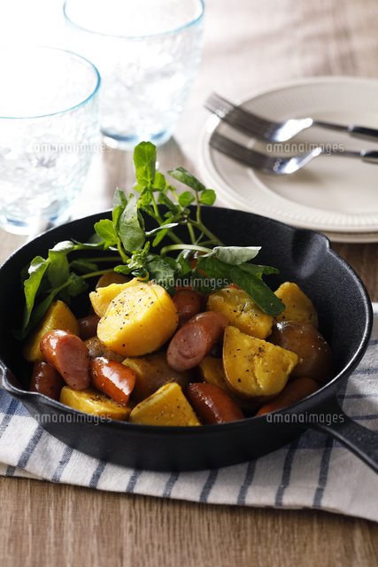 ジャーマンポテトのイラスト素材 - PIXTA