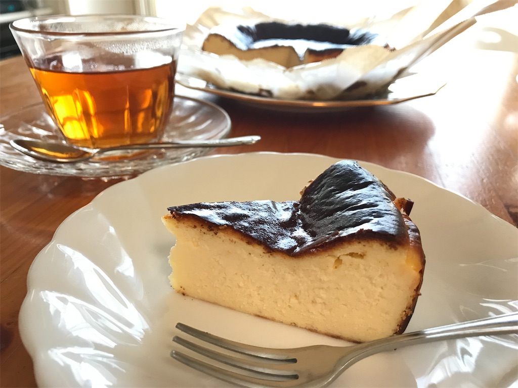 ワインに最適！大人に人気の「バスクチーズケーキ」 - b.glenish! ビーグレンイッシュスキンケア化粧品・サイエンスコスメのビーグレン