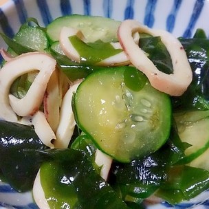 胡瓜としめじのさっぱり！梅和え♪