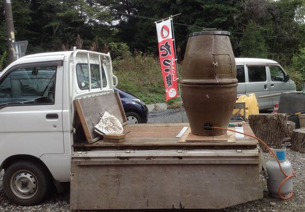 続 自作 壺焼き焼き芋も絶品！ナンもチキンもおいしく焼けるタンドリー窯作ったよ