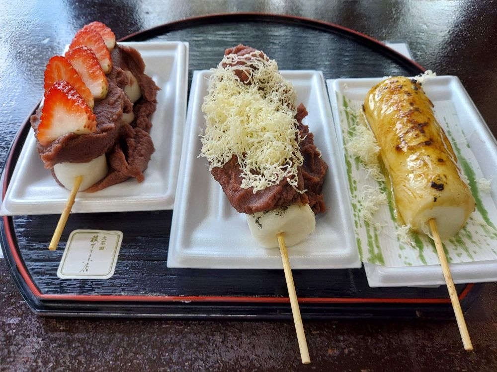 見た目も味も美味しい団子！」受け継がれてきた理念に基づく団子作り・最上川千本だんご 山形県大石田町– ローカリティ