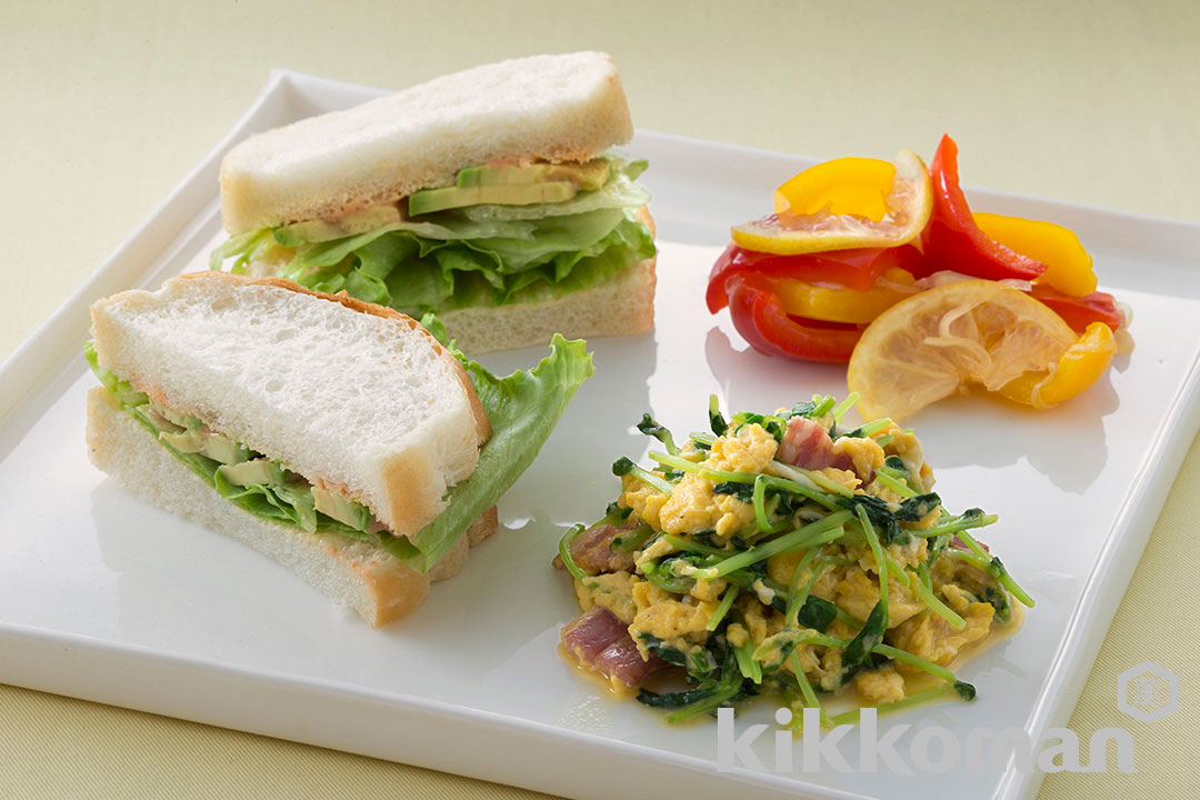 朝食 日本料理和食 - おかず系のストックフォトや画像を多数ご用意 - おかず系, ダイニングテーブル, トマトケチャップ - iStock