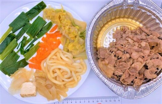 ちょい足しレシピ すき家の「ガーリックトマト牛鍋」にカレールウを入れてつくるトマトカレーが激ウマ！ロケットニュース24