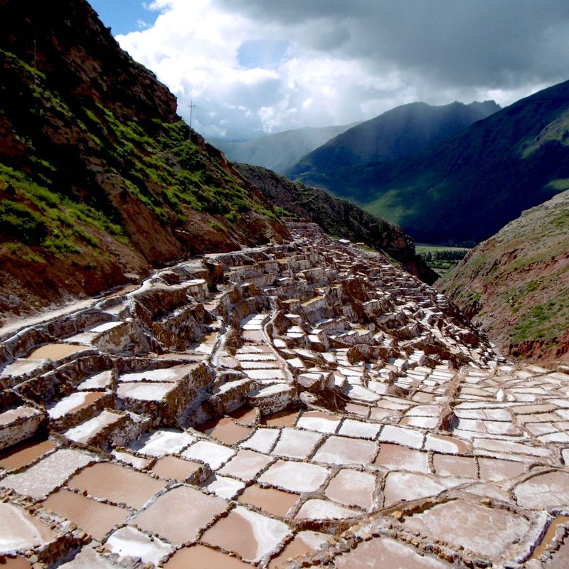 マラスの塩田の写真素材FYI01689371ストックフォトの Qlean Market キュリンマーケット