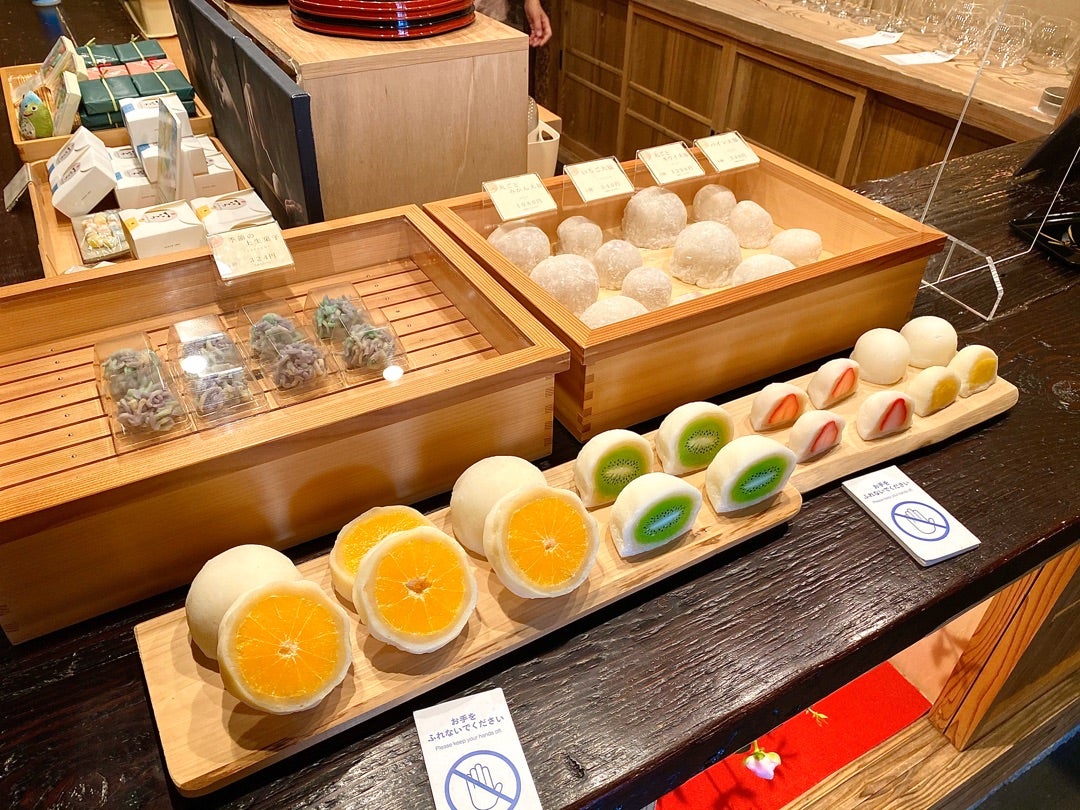 クリスマスパーティーの持ち寄りにも 紙コップシフォンとデコレーション : 日々のごはんとおやつのネタ帳～簡単なのも、丁寧なのも～ Powered byライブドアブログ