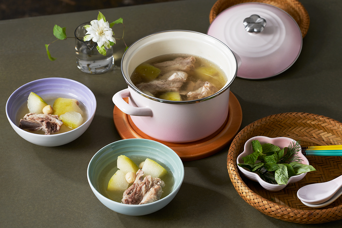 ル・クルーゼ公式豆腐チーズクリームスープ レシピ・作り方 by ル・クルーゼ公式ショップ - 楽天レシピ