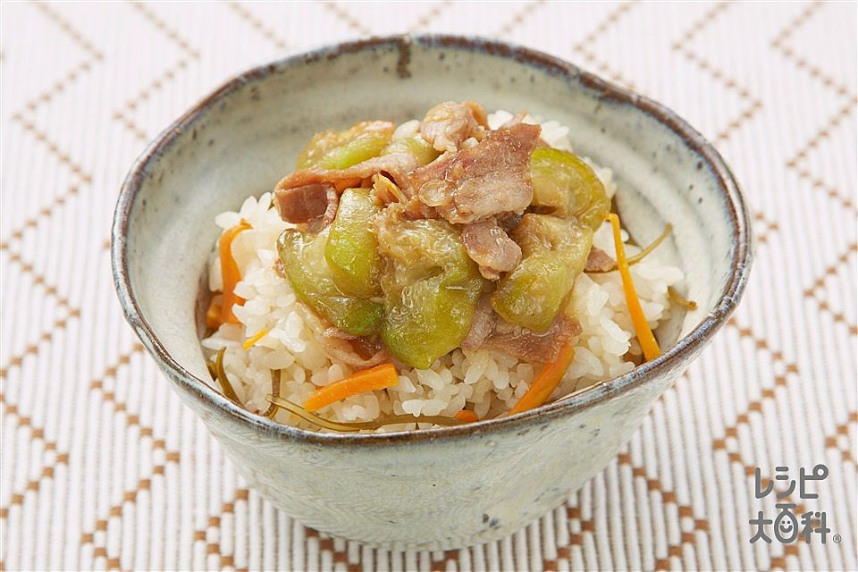 沖縄料理ナーベラーンブシーの作り方