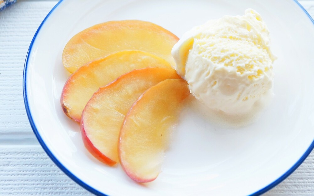 食生活へのりんごのとり入れ方まるごとりんごMEMO りんごの豆知識を紹介！エバラ食品