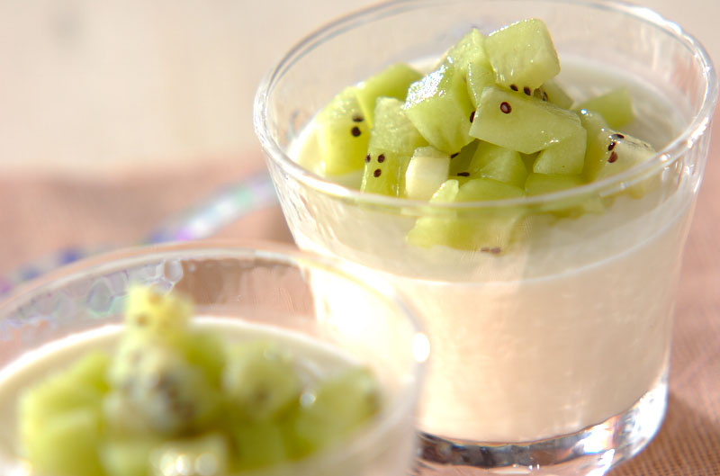 ゼラチン, 牛乳, 生クリーム & 練乳 の レシピ