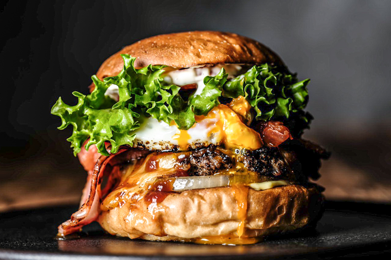 石川・金沢 人気ハンバーガーショップまとめ！人気店から注目の新店まで地元編集部イチオシのお店が大集合♪ 2025年最新版- 週末、金沢