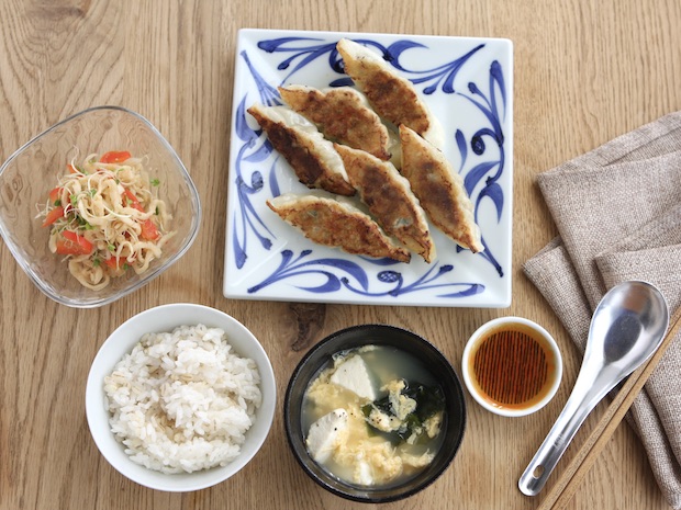 手作り餃子献立 : ある日の食卓