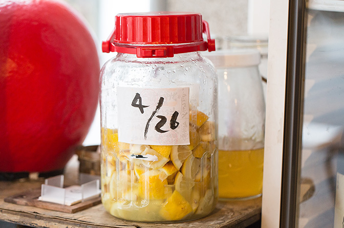 レモンサワーの作り方 自分流レシピでアレンジ楽しむ - 日本経済新聞