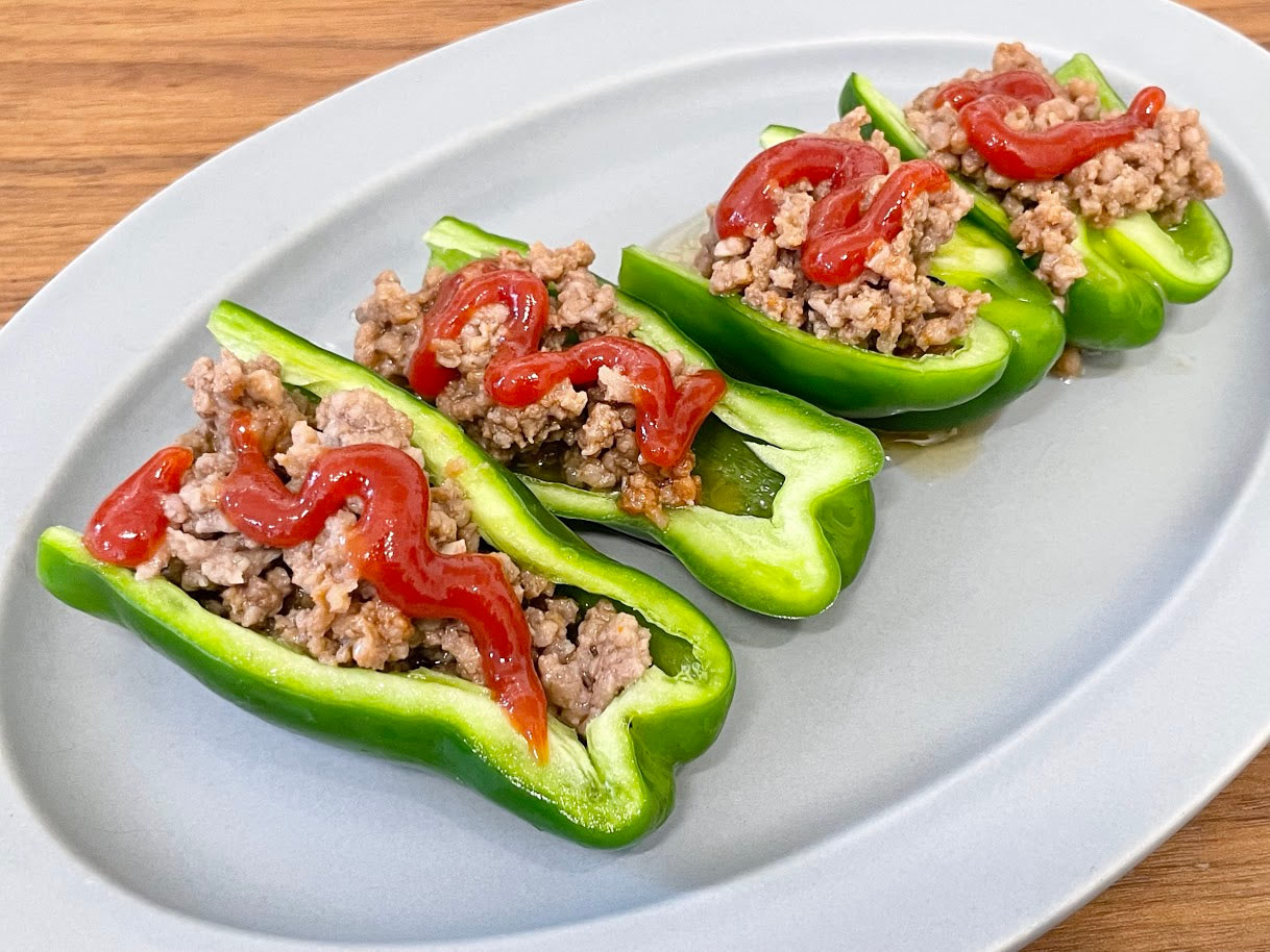 究極の作り置き！まるごと冷凍ピーマンの肉詰め - つくりおき食堂
