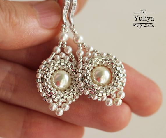 ビーズアクセサリー「スパイラルロープのイヤリング」の作り方 1ページ目 ぬくもり