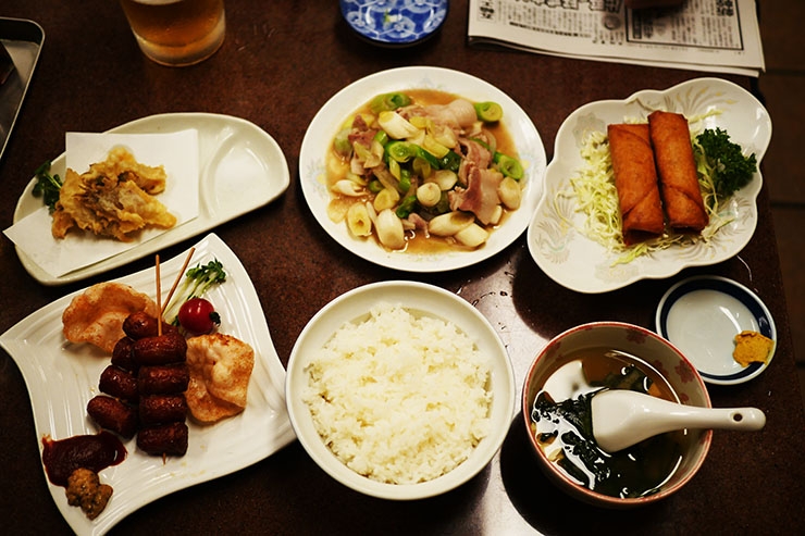 栃木県宇都宮市のもつ煮込みとハムカツ│孤独のグルメ：テレビ東京
