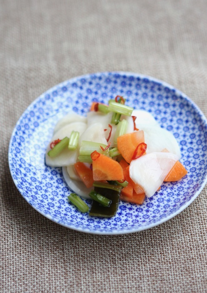 きゅうりとにんじんの甘酢漬け