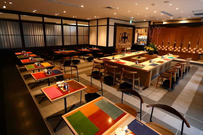 東京都向島の名店、青柳正家さん自慢のこしあんを季節の「葛桜」と「あんわらび」で涼やかに味わう 柳谷ナオ- エキスパート - Yahoo!ニュース