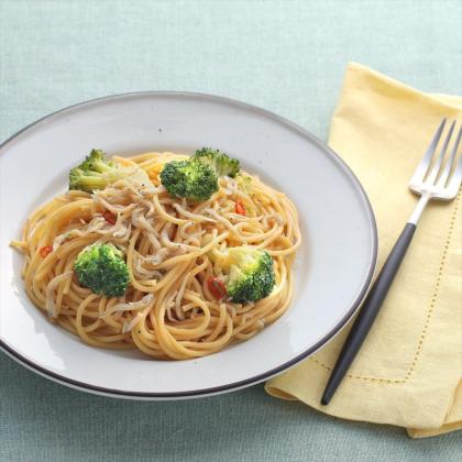 トマトと大葉の塩昆布のサラダ🍅 オリーブオイルやごま油と、ポン酢を1：1で。産後ドゥーラ 産後ケア 産後ケア事業 産後うつ 妊娠 出産 子育て 育児 赤ちゃん新生児 男の子 女の子 プレママ マタママ 新米ママ 男の子ママ 女の子ママ 目黒区ママ 品川区ママ 赤ちゃんの