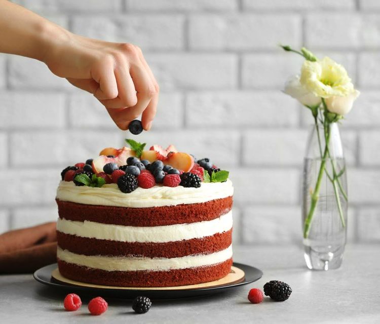 おしゃれなデコレーションケーキレシピ8選！誕生日やイベントに♪ - macaroni