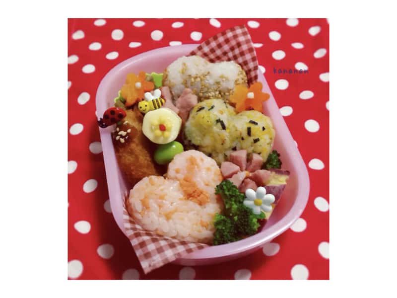 御池台こども園からのお知らせ » Blog Archive » 3歳児 にじぐみ 製作「お弁当づくり」11 13