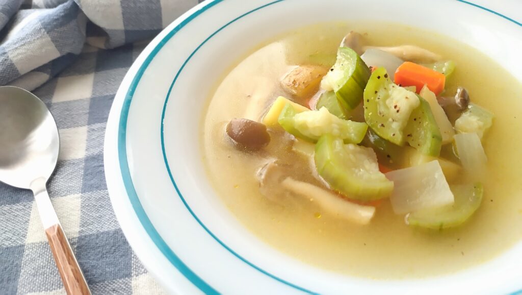 ナーベラーと豚肉の辛味噌炒め