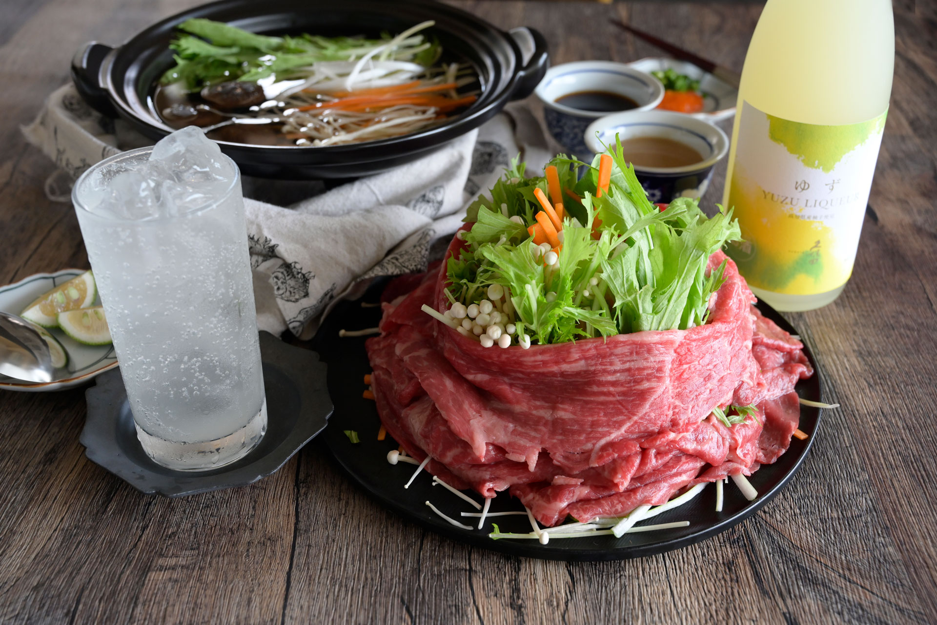 しゃぶ叙の肉の盛り付けは山型です！是非ご来店してご賞味ください！！TikTokも始めましたので、情報を投稿していきます😀TikTokもフォローお願いします🤲しゃぶ叙歌舞伎町しゃぶしゃぶ