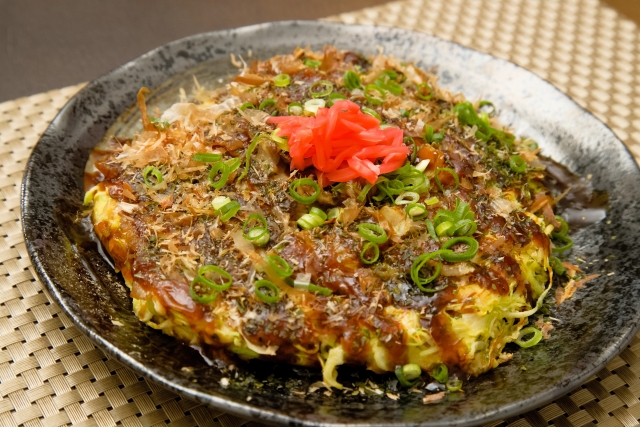 買ってきた惣菜やパンを美味しく食べたい人へ。温め直しトースターは