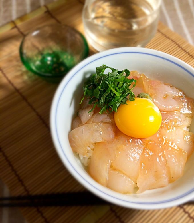 基本からアレンジまで！思わずつくりたくなる「ヒラメのづけ丼」のレシピ集クックパッド