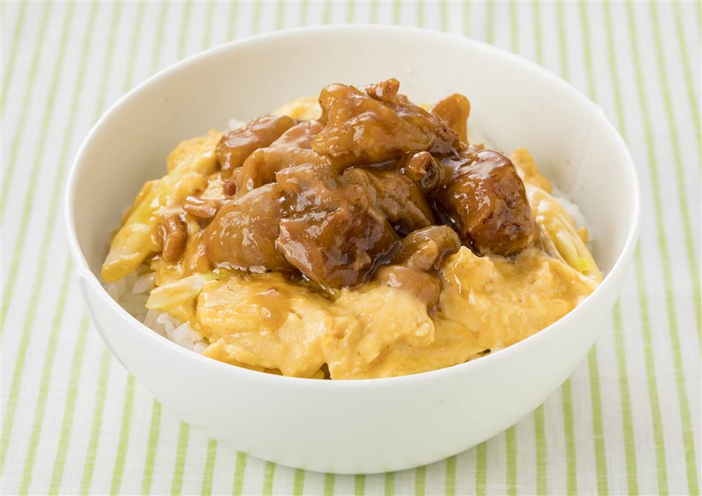 焼き鳥缶のチーズ親子丼の作り方管理栄養士が解説